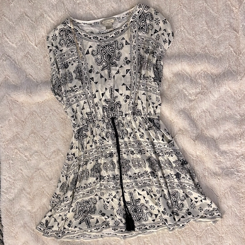 Flying Tomato black and white dress